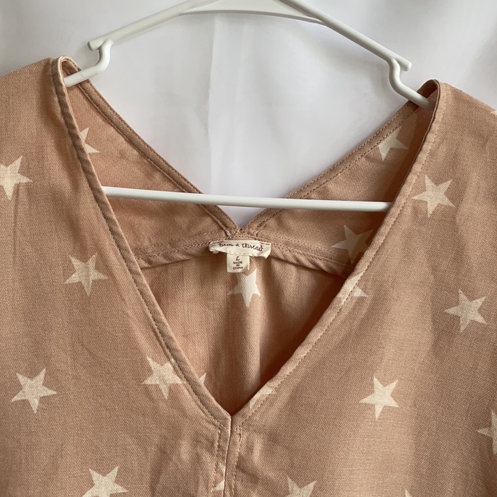 Hem & Thread Top - Picture 4 of 5